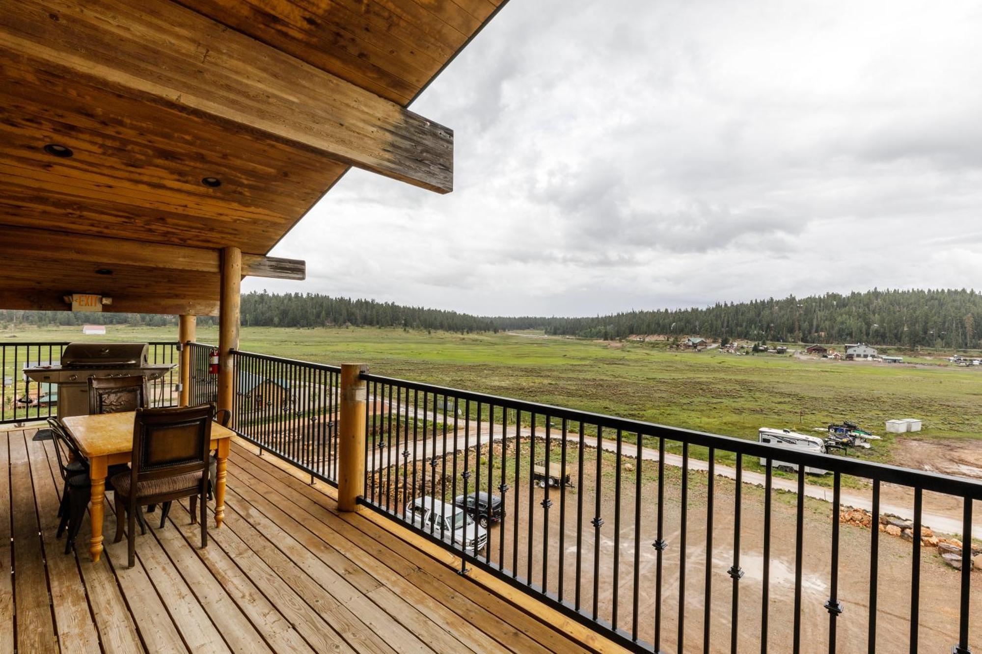 The Lodge At Duck Creek Duck Creek Village Εξωτερικό φωτογραφία