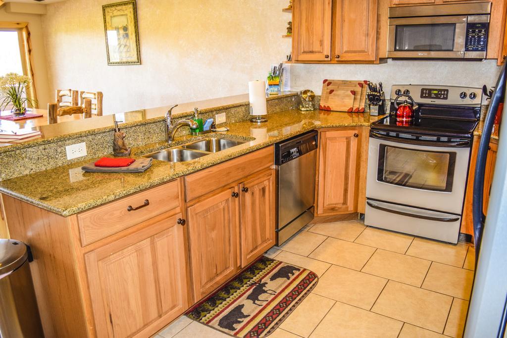 The Lodge At Duck Creek Duck Creek Village Εξωτερικό φωτογραφία